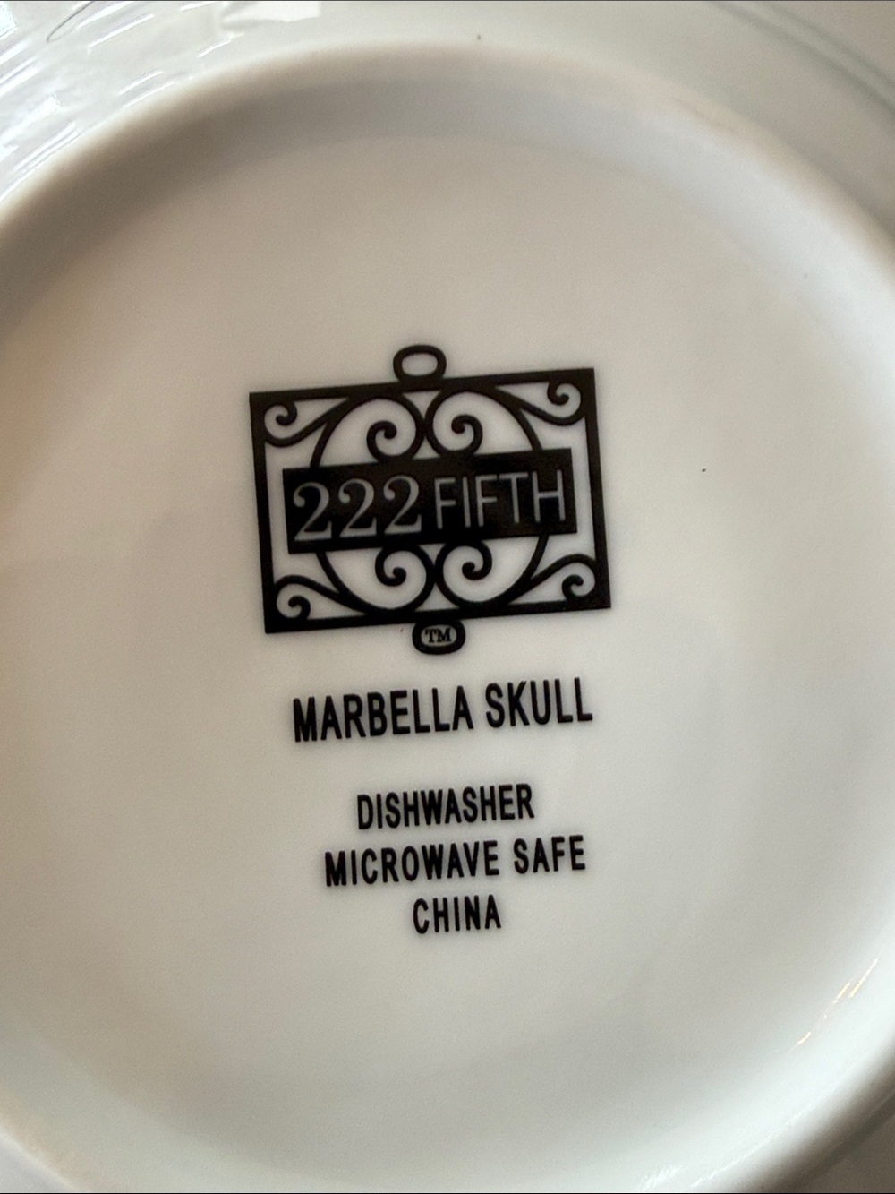 222 Fifth Marbella Skull Plates Set Of 4 Gothic Halloween Decor 8” - Picture 11 of 12